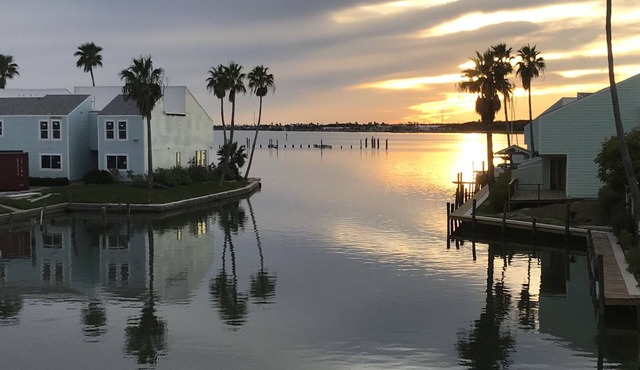 Vista Del Rey — a special Key Allegro getaway