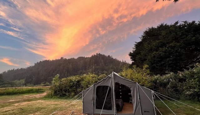 Vista Glamping Tent!