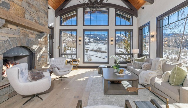 Vista Haus at Country Club, Perfect ski and golf retreat!