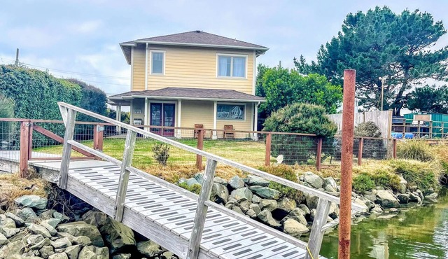 Vista House*Hot Tub* *Ocean & Bay Views*