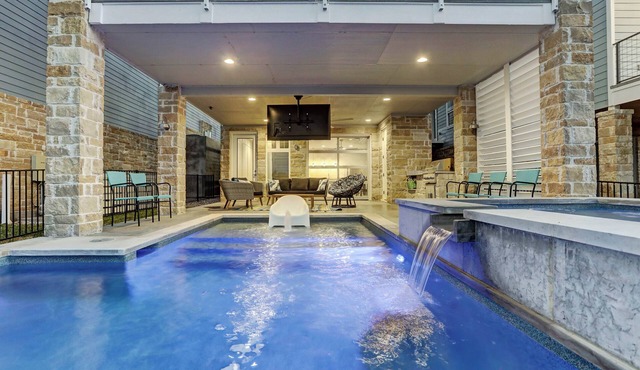 VISTA LINDA - Heated Pool/Spa, Golf, Paddle-boards, Gameroom, Boat/JetSki Slips
