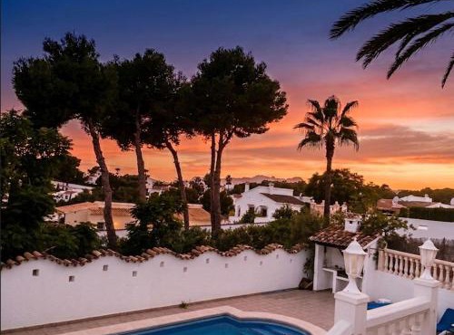 Vista Portet, Private Pool, Sea Views, Squash court, 1 km from El Portet beach