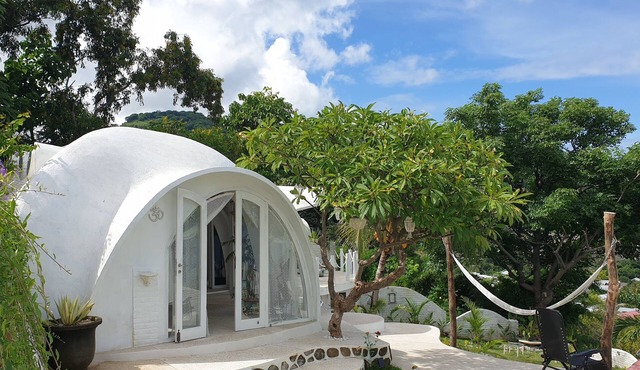 VistaMonti Private Villas