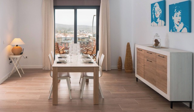¡vistas Increíbles y Confort en Plasencia! Apartamento con Piscina, Garaje