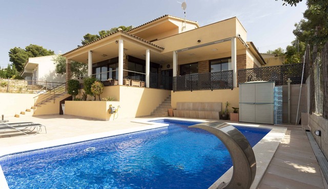 Vistas increibles, Piscina privada, BBQ, WIFI
