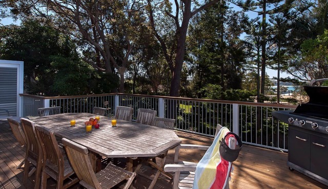 Vitamin Sea - Mollymook