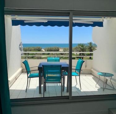 Vittoria Immobilier-375-Vue mer- REGLEMENT SUR PLACE -Chèques Vacances acceptés