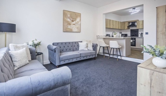 Vittoria St | Jewellery Quarter | Sleeps 10 | 2BR