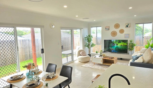 Vivid Logan In Your Trip