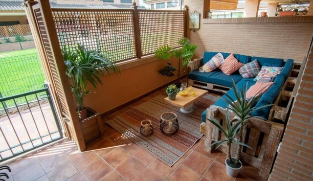 Vivienda Adosada Junto Palacio DE Congresos