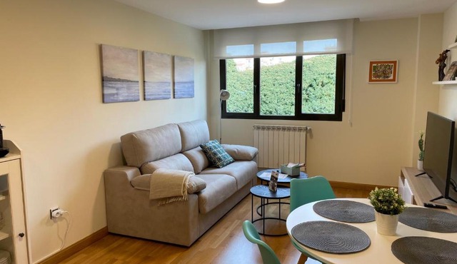 Vivienda turística Las Cigüeñas con garaje