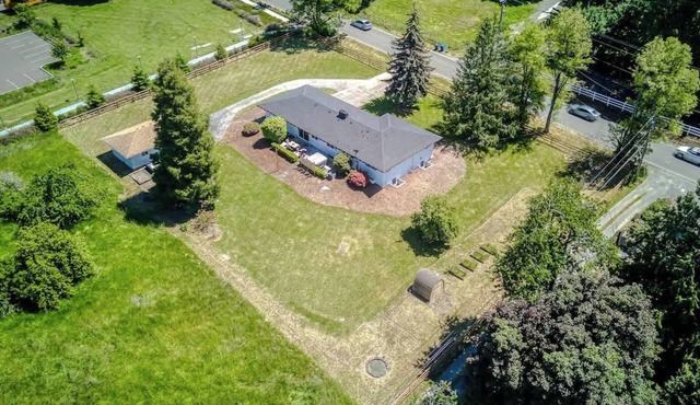 Vogel Vacations - 2 acre, hot tub and game room