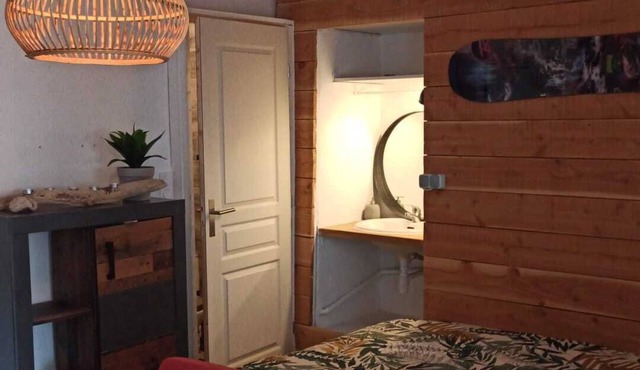 Vogué furnished 2 stars, A Cocoon for 2