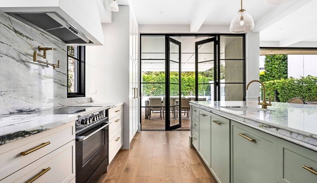 Vogue Living, Vaucluse IH