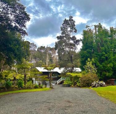 Volcano Hideaway Cabin as seen on HGTV