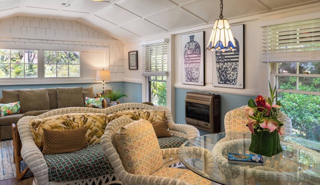 Volcano Village Family Cottage