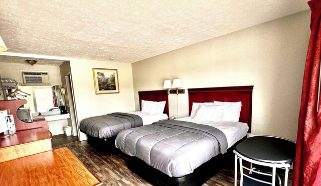 Volunteer Inn at Church Hill