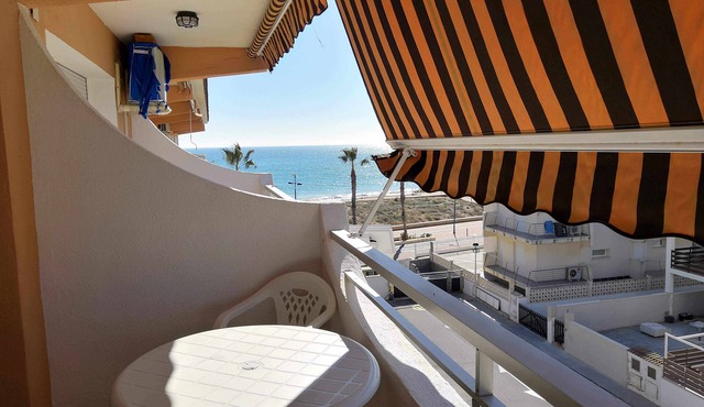 VORAMAR STUDIO - 1st line of the beach