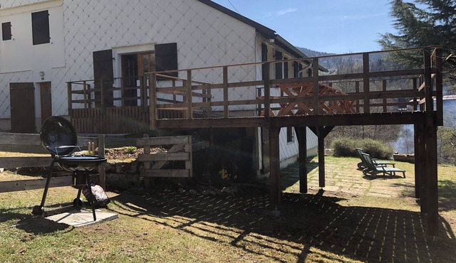 Vosgienne farmhouse, 5 bedroom terrace, petanque area, motorcycle garage