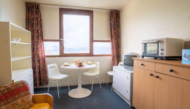 Vostok Zodiaque by Interhome