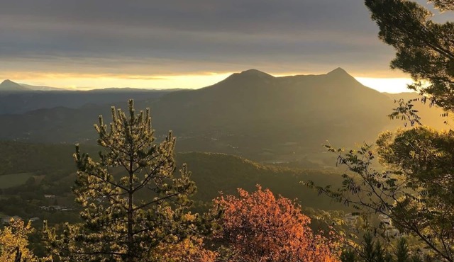 Vous Serez Seuls Dans une Villa , 100 m2 en RDC Avec Piscine, Terrasses, Jardin