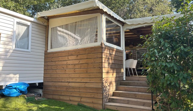 Voyage Home Mobile Home. Modern facilities on a 4-star campsite