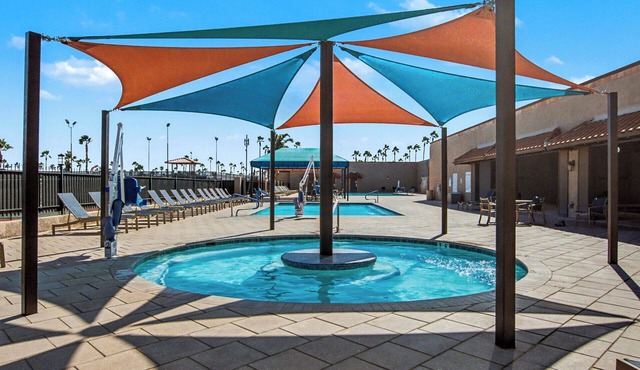 Voyager Resort Inn