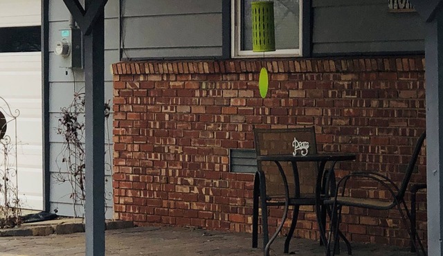 ⭐️⭐️⭐️⭐️⭐️ VRBO property 3BR/1BA Beautiful, updated kitchen and bathroom