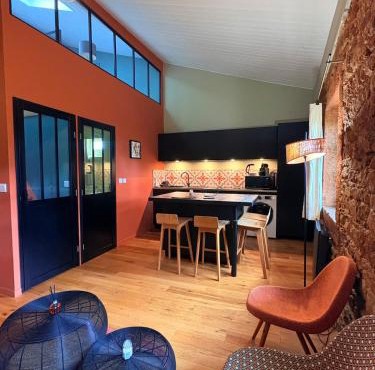 Vue, charme, calme Duplex cosy à 10 min de Lyon