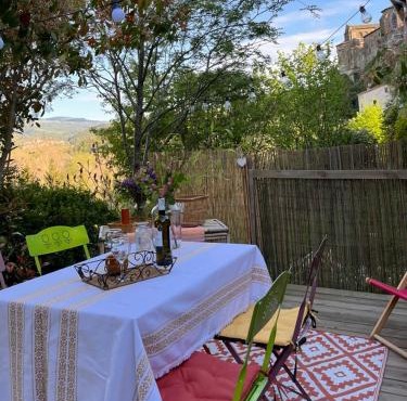 Vue exceptionnelle & Terrasse au calme -studio indépendant - Gorges du Haut Allier
