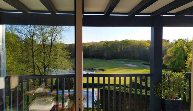 Vue Imprenable sur Golf. Environnement Exceptionnel!