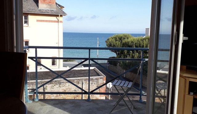 Vue mer à 50 m de la Plage, Appartement Tout Équipé