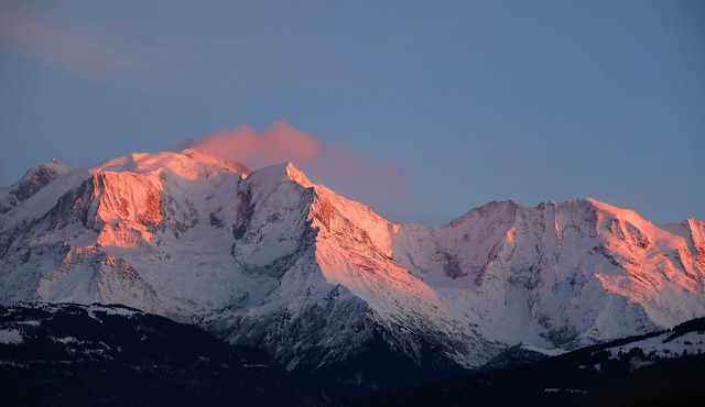 Vue Mont-Blanc, unique, cosy and natural