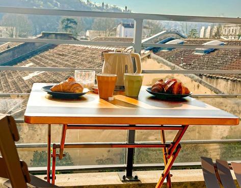 Vue Panoramique & Balcon - Parking - Gare Estressin