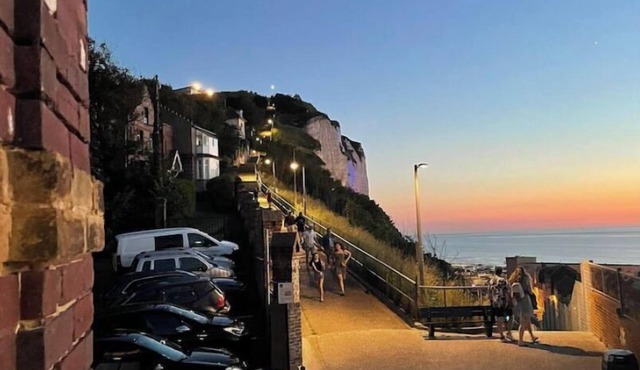 Vue Panoramique sur la mer et les Falaises