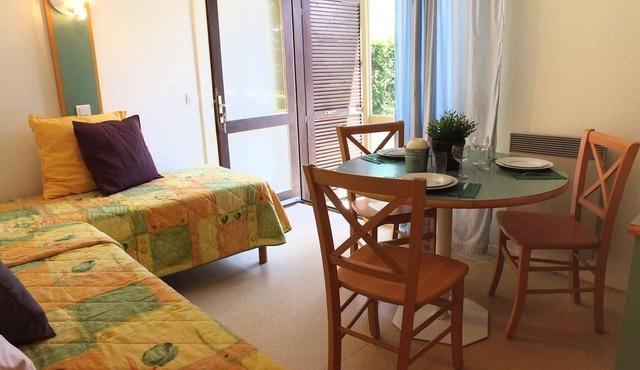 VVF Aubrac - 2 Room Gite 4 People 1 baby