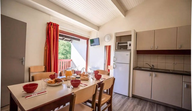 VVF Basque Country Saint-Étienne-de-Baïgorry * - 2 Rooms 4 People 1 baby