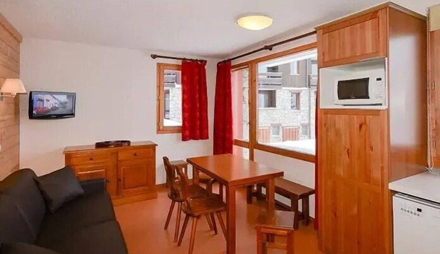 VVF Château on the Vienne Lake Vassivière * - 3 Rooms 6 People 1 baby