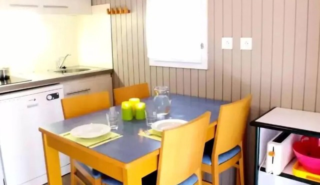 VVF Landes Moliets * - 3 Room Chalet 5 People 1 baby