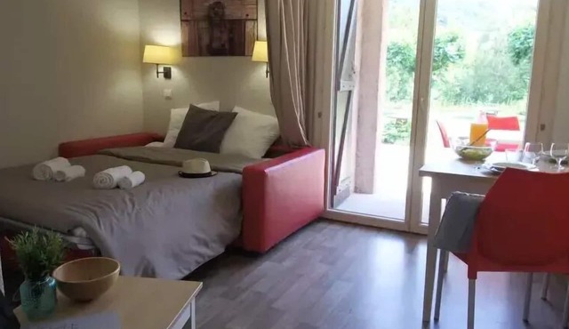 VVF Pyrénées Canigou * - 2 Room Apartment 5 People 1 baby