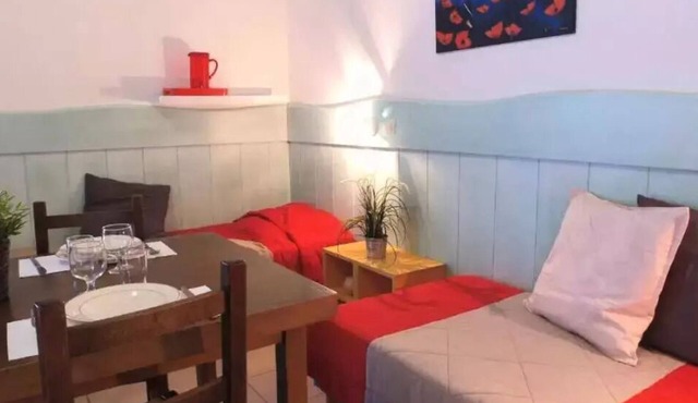 VVF The Cathar Country Carcassonne - 2 Room Cottage 4 People 1 baby