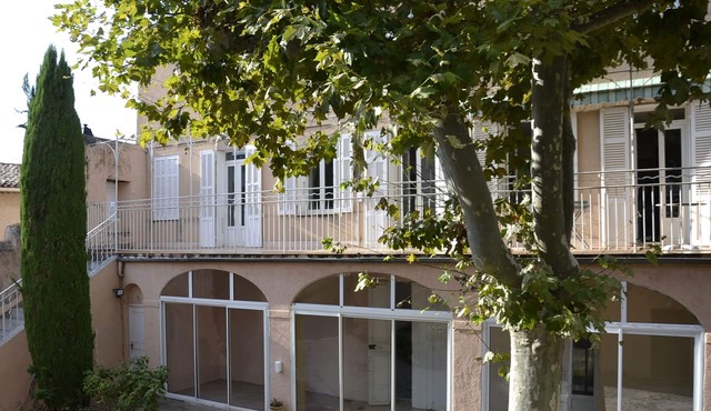 Welcome to La Villa Denise