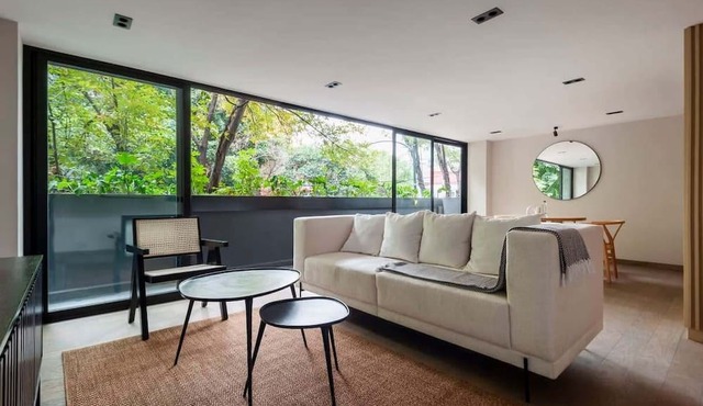 w* | Outstanding 2BR with Balcony in Condesa