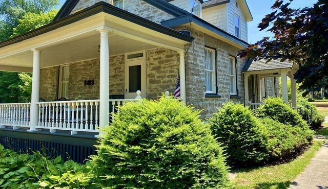 Waddington Historic Stone Home with River View