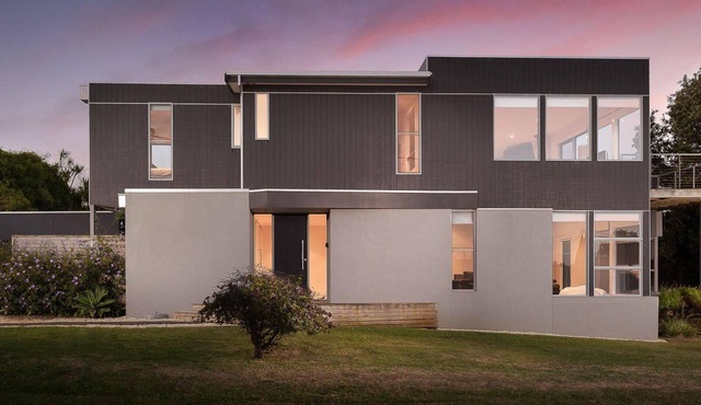 Waikiki Dream - sleeps 11