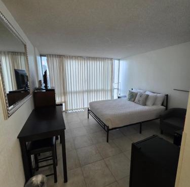 Waikiki Vacation studio