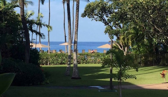 Wailea Ekahi Ocean Studio: Couples Retreat, Just 300 Feet To Keawakapu Beach