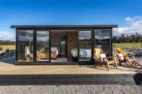 Waipara Vines Wine POD Accommodation
