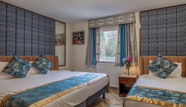 Wake to Loch Views & Mountain Air | Steps from Scenic Adventure