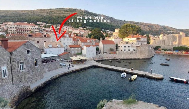 Wake up 100m from Dubrovnik old walls, near the Sea and Game of Thrones location